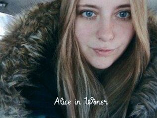 Alice_in_Woner