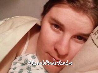 AliceinWonderlandxo