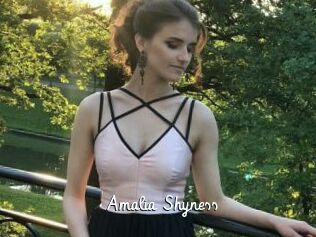 Amalia_Shyness