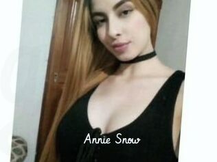 Annie_Snow