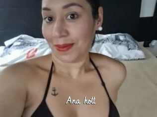 Ana_hott