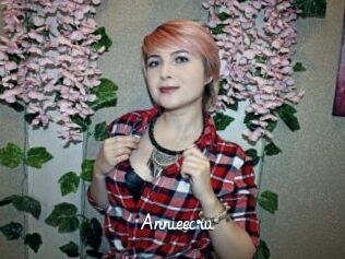 Annieecru