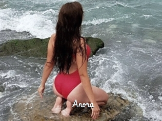 Anora