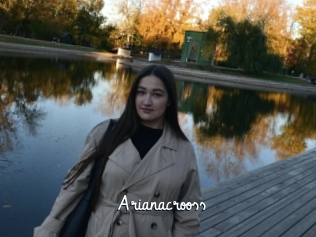 Arianacrooss