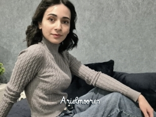 Arielmoores