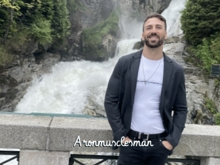 Aronmusclesman