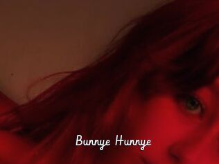 Bunnye_Hunnye