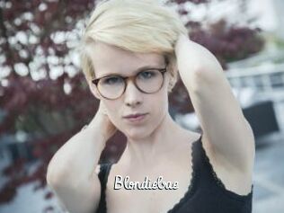 Blondiebae