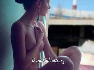 DaniellaHotSexy