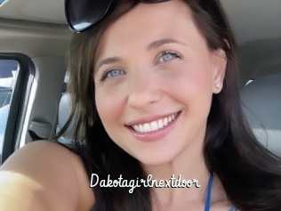 Dakotagirlnextdoor