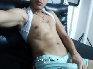 Dany_hot_x