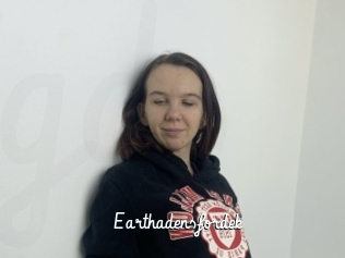 Earthadensfordek