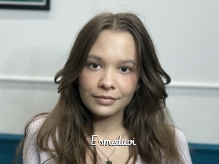 Esmedavi