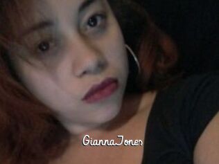 Gianna_Jones