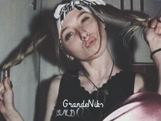 GrandeNiks