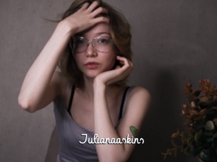 Julianaaskins