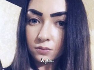Kyliee_