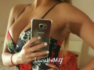 LauraHotMilf