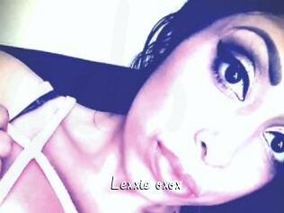 Lexxie_oxox