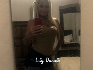 Lily_Daniels