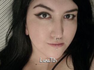 LunaTits