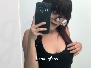 Lara_glass