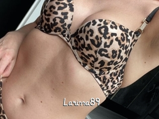 Larissa89