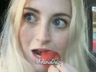 Melanie_Daisy