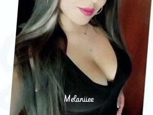 Melaniiee