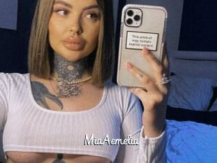 MiaAemelia