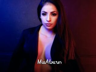 MiaAlvares