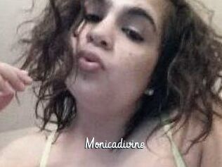 Monica_divine