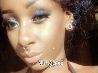 NikkiStackz