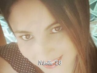 Nikolle_28