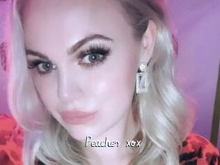 Peaches_xox
