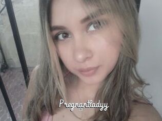 Pregnantladyy