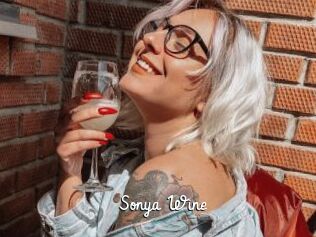 Sonya_Wine