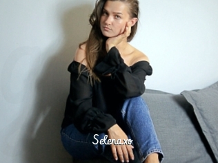 Selenaxo