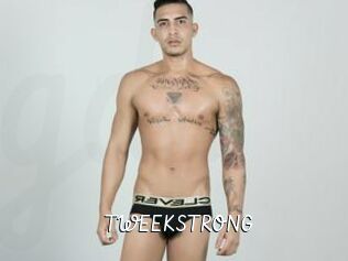 TWEEKSTRONG