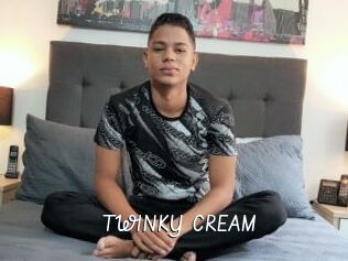TWINKY_CREAM