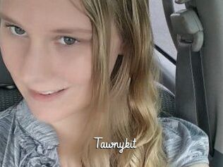 Tawnykit
