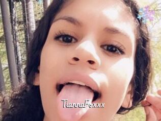 TiannaFoxxx