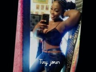 Tiny_jones