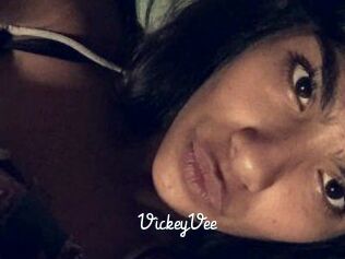 Vickey_Vee