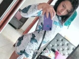 Violet_hot19