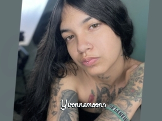 Yvonnemoons